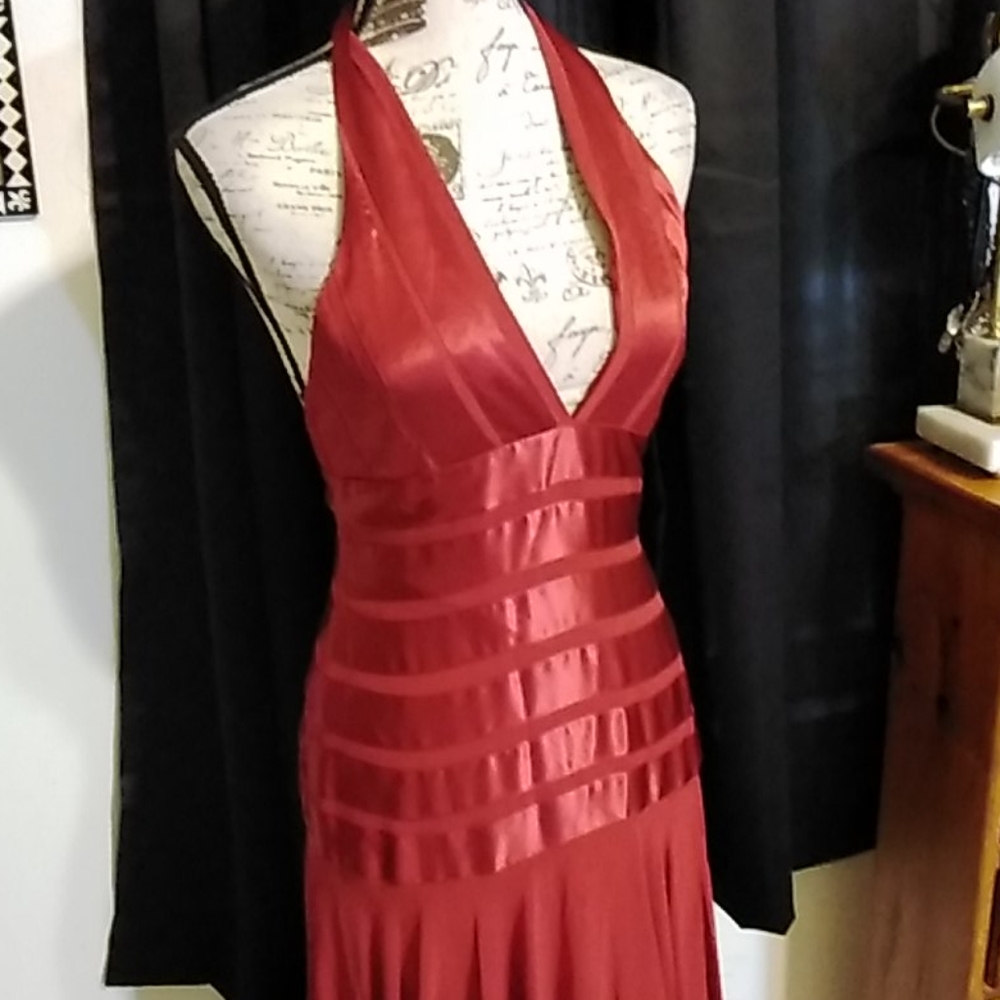 Dress by Eliza J - Picture 4 of 7